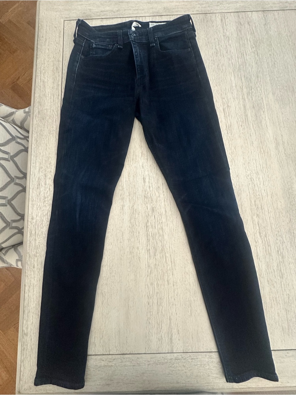 Rag n’ Bone Women’s dark blue wash Slim Jeans